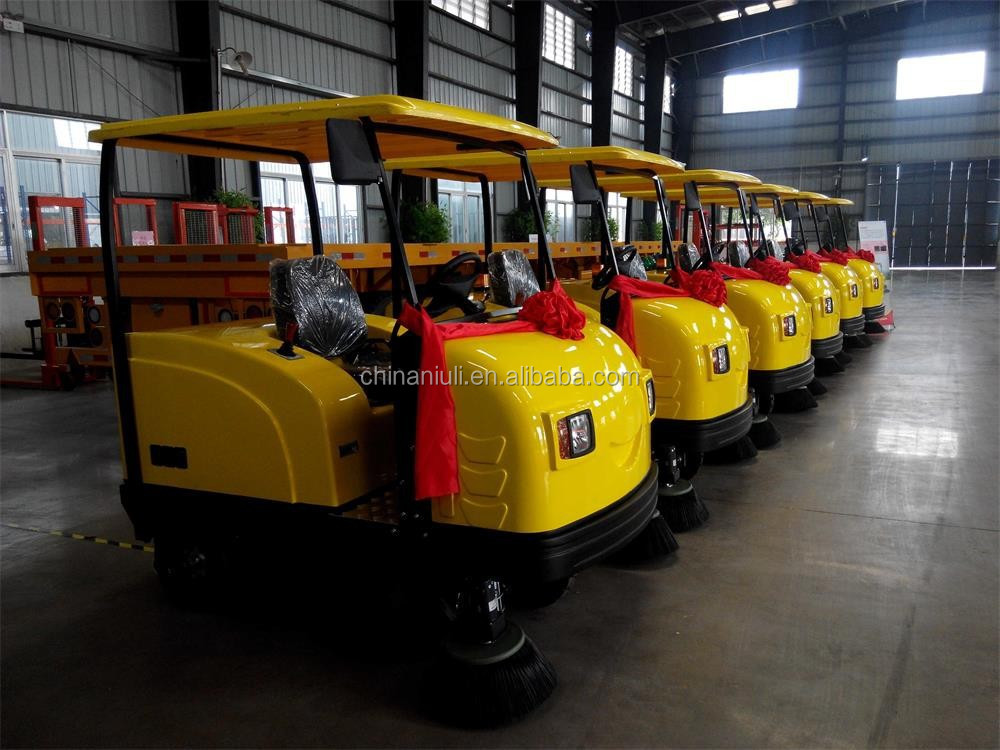 School Station Airport Stadium Football Cleaning Industrial Electric Floor Road Sweeper with Battery for Leaf Dust Garbage
