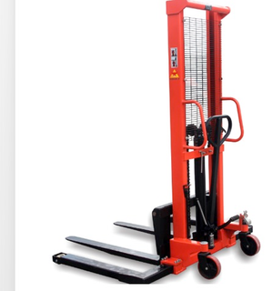 Handvirkt stillanlegur handstaflari me&eth; &thorn;versum f&oacute;tum