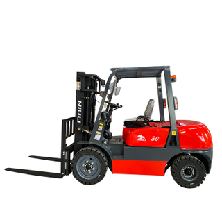 NUILI 3000kg Isuzu Diesel Engine Forklift Motar da CE